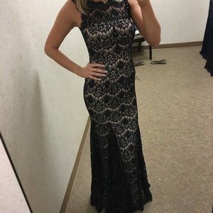 Betsy&Adam Black Formal Dress